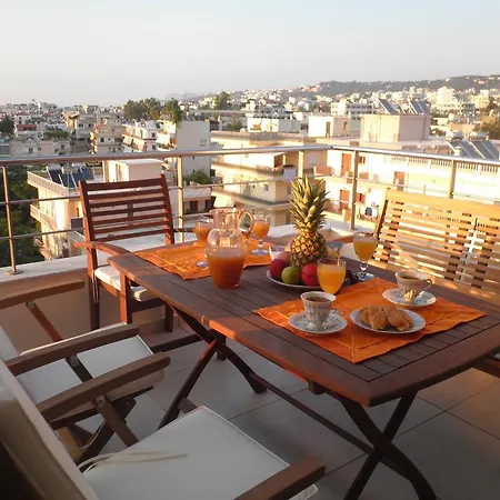 Spacious Town Apt With Sea View